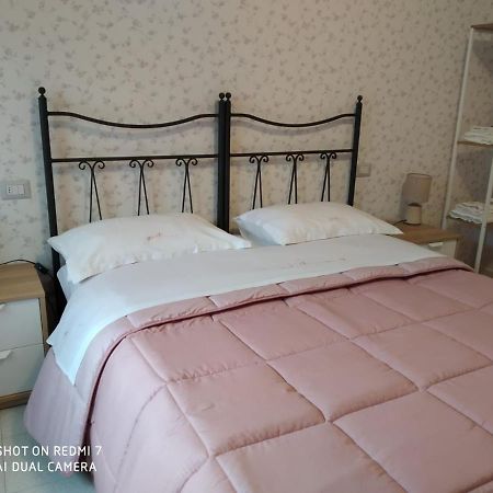 B&B Mariele Барониси Екстериор снимка