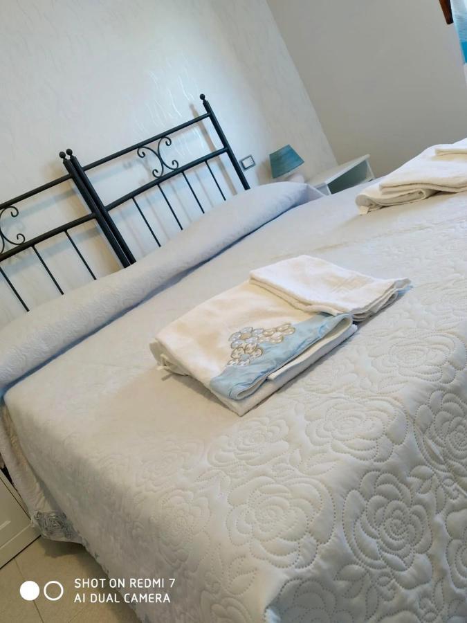 B&B Mariele Барониси Екстериор снимка